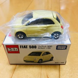 タカラトミー(Takara Tomy)のトミカ FIAT フィアット 500 バニライエロー(ミニカー)