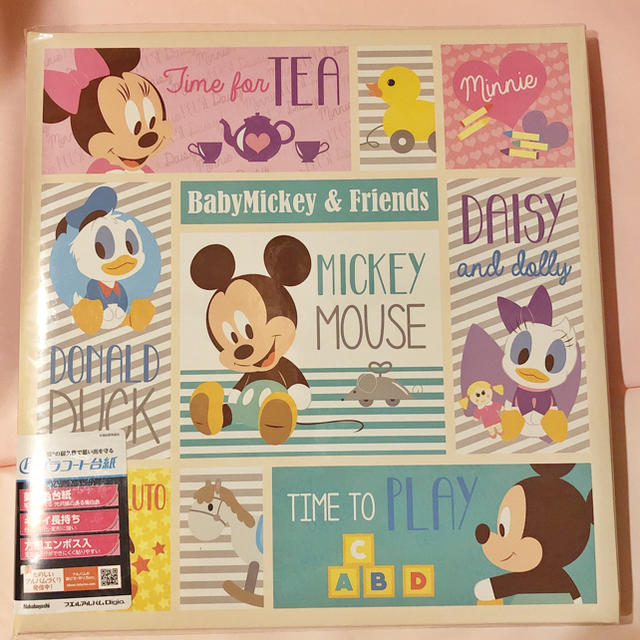 Disney(ディズニー)の新品 ベビーアルバム(ベビーミッキー) キッズ/ベビー/マタニティのメモリアル/セレモニー用品(アルバム)の商品写真