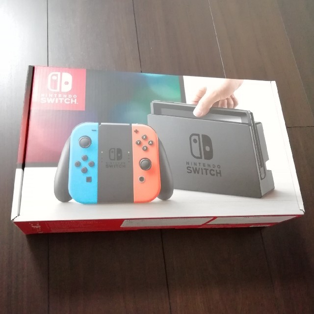 新品　Nintendo Switch  ネオンブルー / ネオンレッド