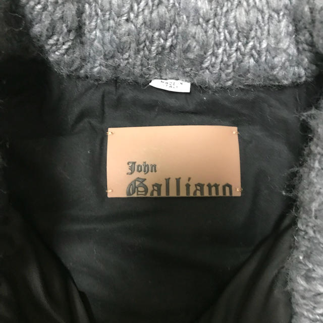 John Galliano(ジョンガリアーノ)のジョン ガリアーノ  ダウンベスト メンズのジャケット/アウター(ダウンベスト)の商品写真