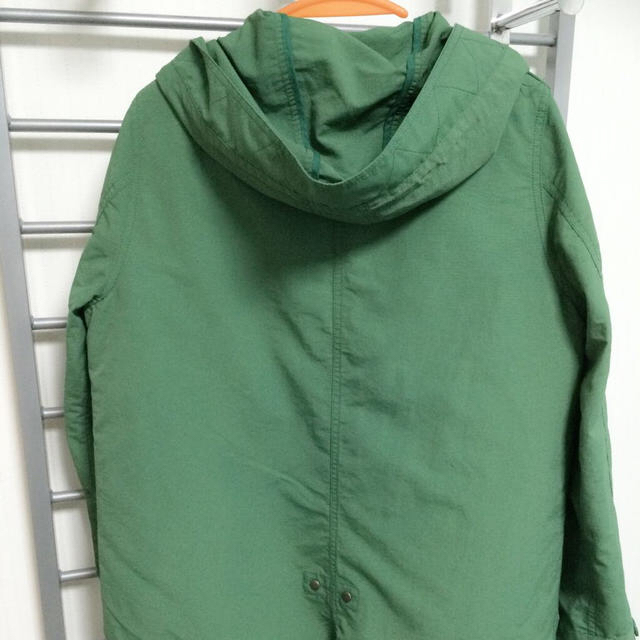 ikka(イッカ)のグリーン 春アウター レディースのジャケット/アウター(スプリングコート)の商品写真
