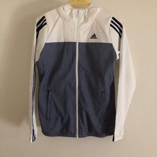 アディダス(adidas)の【新品】adidas 薄手ジャンパー(ナイロンジャケット)