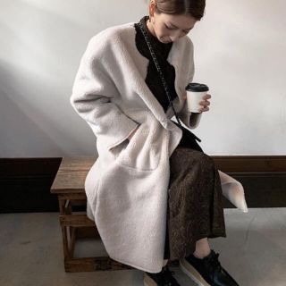 ザラ(ZARA)の入手困難！大人気商品 コントラストテクスチャー入り生地リバーシブルコート(ロングコート)