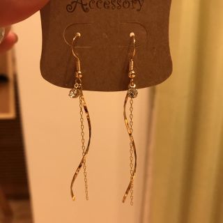 ピアス(ピアス)