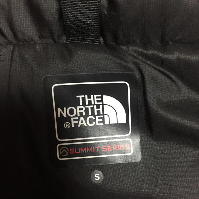 THE NORTH FACE(ザノースフェイス)の極美品 THE NORTH FACE ザ ノースフェイス ヒマラヤン パーカ S メンズのジャケット/アウター(ダウンジャケット)の商品写真