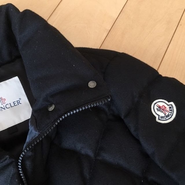 MONCLER(モンクレール)のMONCLER S モンクレールsacaiコラボMIZUKI黒S0 レディースのジャケット/アウター(ダウンジャケット)の商品写真