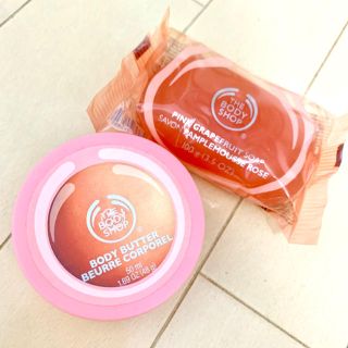 ザボディショップ(THE BODY SHOP)の★新品★ザ ボディショップ ピンクグレープフルーツ セット(ボディクリーム)