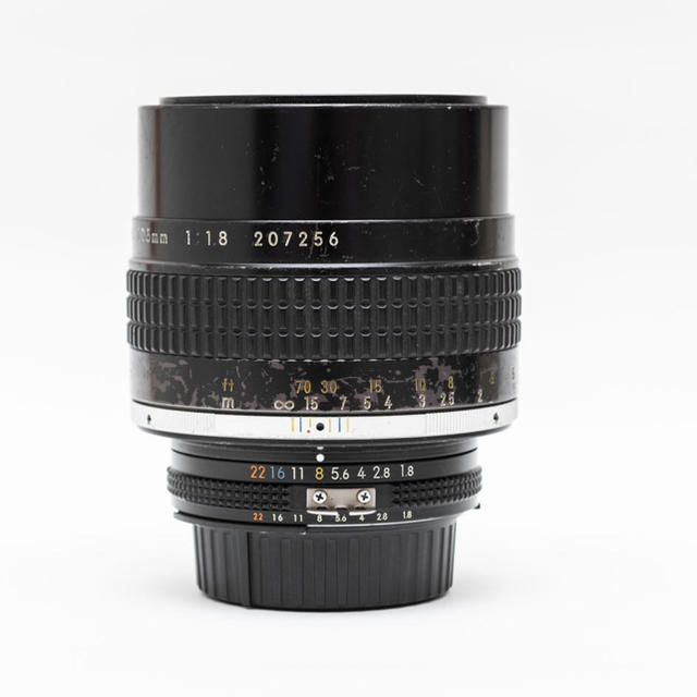 AI Nikkor 105mm F1.8S-