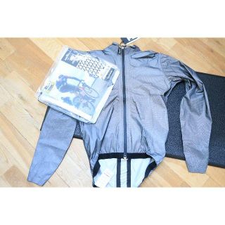 ASSOS（アソス）Equipe RS Rain Jacket / エキップ (ウエア)