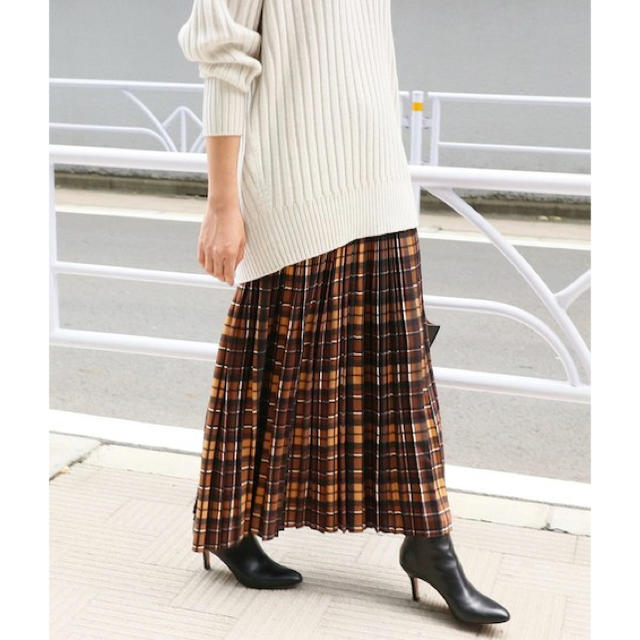 IENA(イエナ)のIENA  チェック プリーツスカート レディースのスカート(ロングスカート)の商品写真