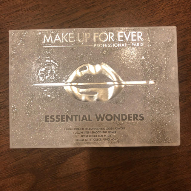 MAKE UP FOR EVER(メイクアップフォーエバー)のMakeup forever 4点セット コスメ/美容のキット/セット(コフレ/メイクアップセット)の商品写真