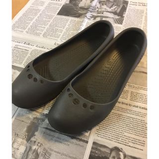 クロックス(crocs)の【 クロックス W7 】(バレエシューズ)