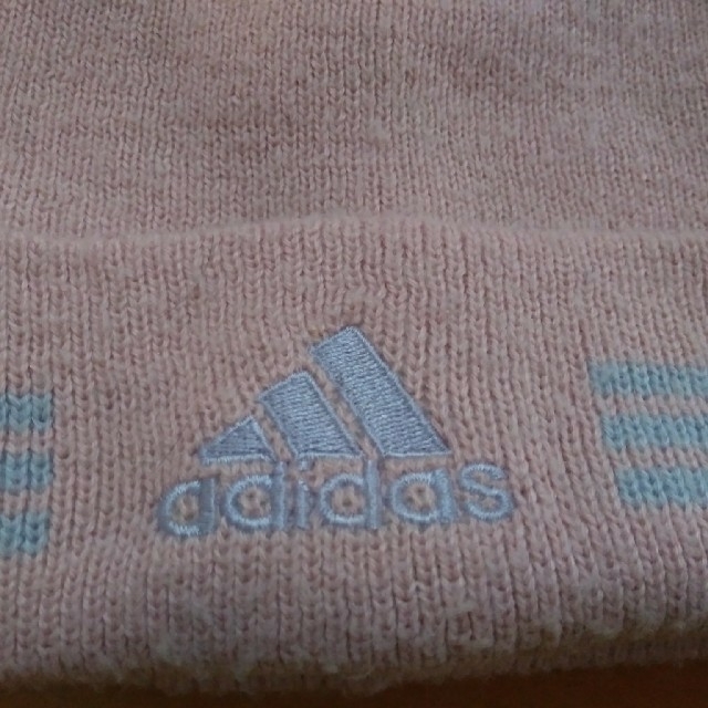 adidas(アディダス)の値下げ！アディダス/adidas♡美品♡ニット帽/ニットキャップ レディースの帽子(ニット帽/ビーニー)の商品写真