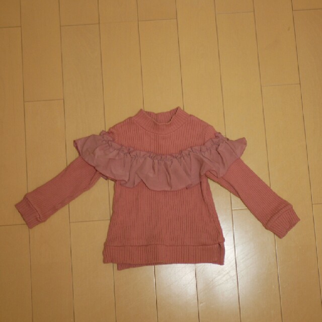 GLOBAL WORK(グローバルワーク)のグローバルワークSサイズカットソー キッズ/ベビー/マタニティのキッズ服女の子用(90cm~)(Tシャツ/カットソー)の商品写真