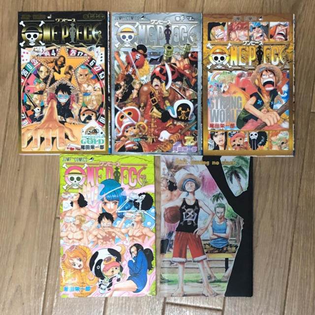 集英社(シュウエイシャ)の【まるまる様専用】ONE PIECE ワンピース 全巻セット おまけ付 エンタメ/ホビーの漫画(全巻セット)の商品写真