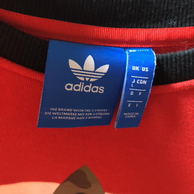 adidas(アディダス)のアディダス レディースのトップス(トレーナー/スウェット)の商品写真