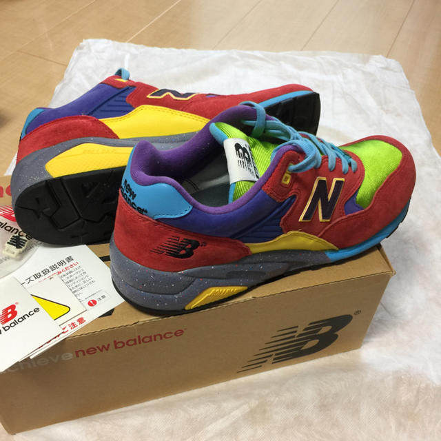 New Balance(ニューバランス)のニューバランス NT580 RD マルチカラー 28cm 一回使用 メンズの靴/シューズ(スニーカー)の商品写真