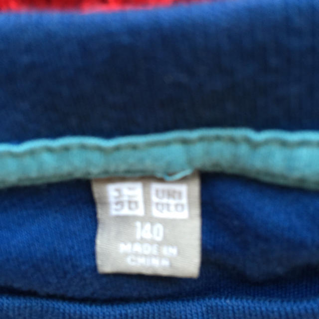 UNIQLO(ユニクロ)のユニクロ トップス 2枚セット キッズ/ベビー/マタニティのキッズ服男の子用(90cm~)(Tシャツ/カットソー)の商品写真