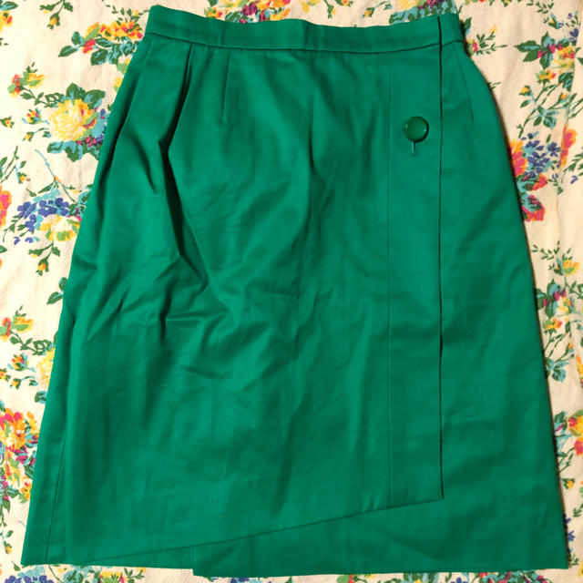 Saint Laurent(サンローラン)のYves SaintLaurent ラップタイトスカート レディースのスカート(ひざ丈スカート)の商品写真