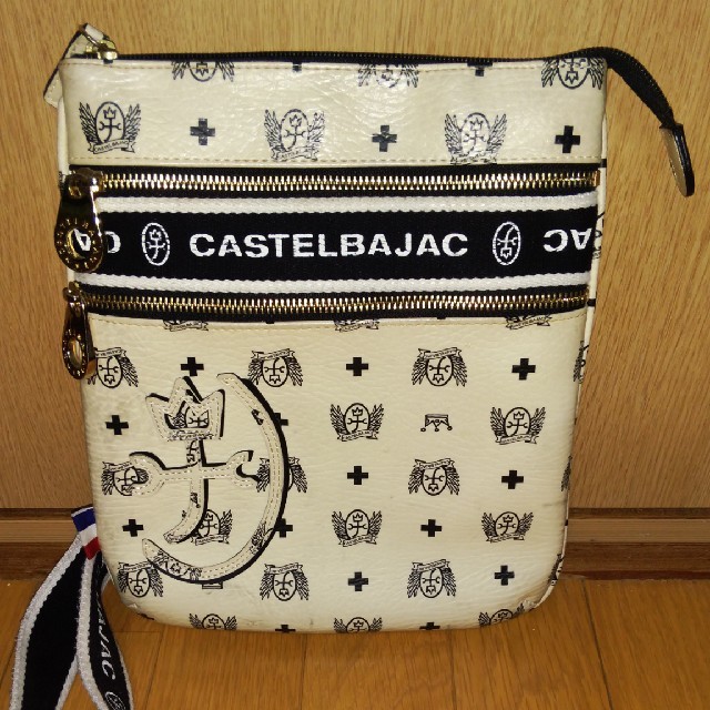 CASTELBAJAC(カステルバジャック)のカステルバジャックショルダーバッグ メンズのバッグ(ショルダーバッグ)の商品写真