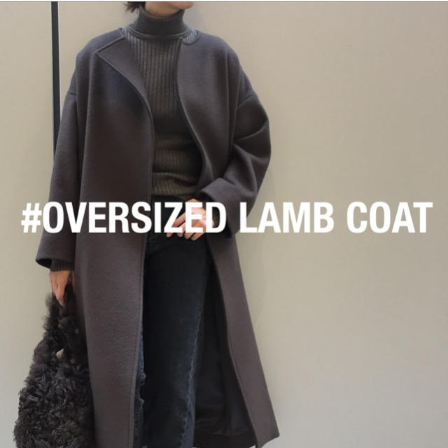 L'Appartement DEUXIEME CLASSE(アパルトモンドゥーズィエムクラス)の★お値引き★新品★今季完売★ Over Sized LAMB Coat レディースのジャケット/アウター(ロングコート)の商品写真