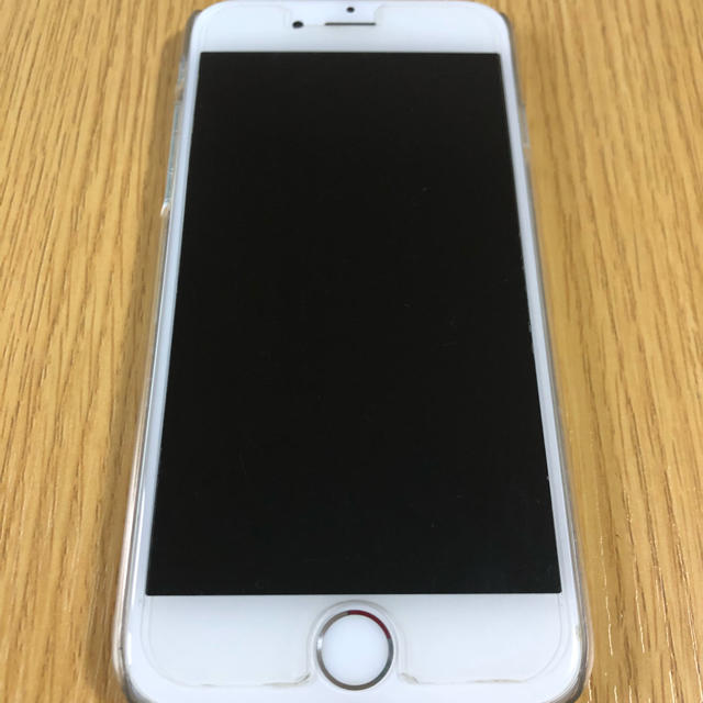 iPhone(アイフォーン)のiPhone6 シルバー 64GB (本体のみ) スマホ/家電/カメラのスマートフォン/携帯電話(スマートフォン本体)の商品写真