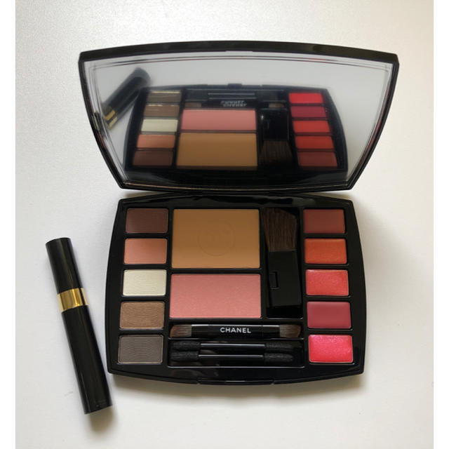 CHANEL トラベルメイクアップパレット ディスティネーション