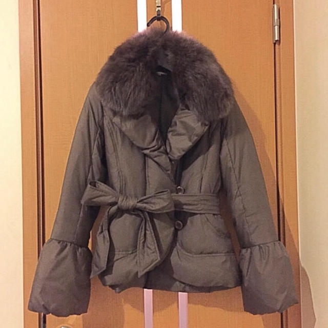 美品 エレガント⋆フォックスファー×羽毛のコートの通販 by Soleil's shop｜ラクマ