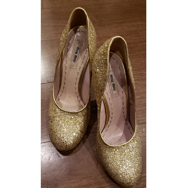 日本販売店』 miumiu グリッターパンプス ゴールド www.esn-spain.org