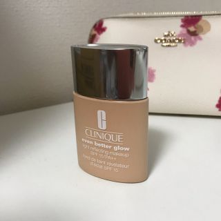 クリニーク(CLINIQUE)のClinique クリニーク イーブンベターグロウ ファンデーション 美品(ファンデーション)