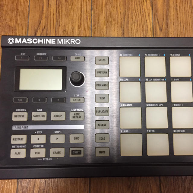 Native Instruments / Maschine Mikro mk1 楽器のDTM/DAW(MIDIコントローラー)の商品写真