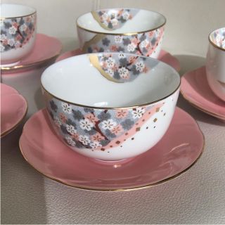 昇龍の花柄茶器五客セット(食器)