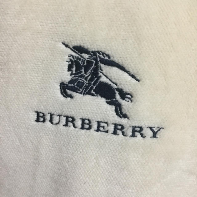 BURBERRY(バーバリー)のバーバリー コットンボアシーツ インテリア/住まい/日用品の寝具(シーツ/カバー)の商品写真