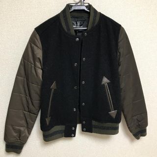 ジーヴィジーヴィ(G.V.G.V.)の【UNIQLO×G.V.G.V. Sサイズ】チャコールグレー×カーキのスタジャン(スタジャン)