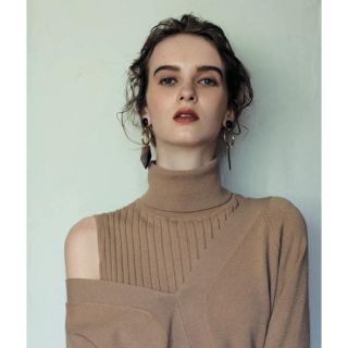 ミラオーウェン(Mila Owen)の17AW☃️ミラオーウェン  レイヤード リブニットワンピース(ロングワンピース/マキシワンピース)