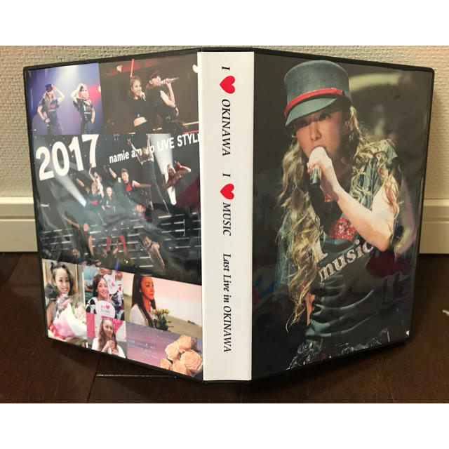 安室奈美恵 8枚収納 DVDケース インテリア/住まい/日用品の収納家具(CD/DVD収納)の商品写真