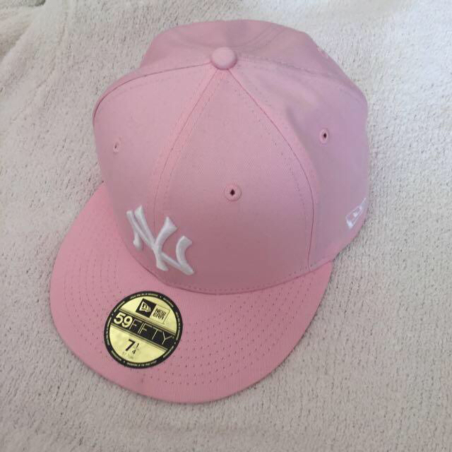 NEW ERA(ニューエラー)のニューエラピンク レディースの帽子(キャップ)の商品写真