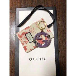 グッチ(Gucci)のKuu様専用＊gucci直営店・ストーン付Gマーク・キーホルダー美品(キーホルダー)