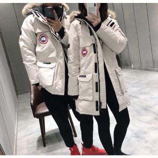 Canada Goose 綺麗 美品 カップルセット カナダグース ダウンジャケットの通販 ラクマ Canada Goose 綺麗 美品 カップルセット カナダグース ダウンジャケットの通販 ラクマ