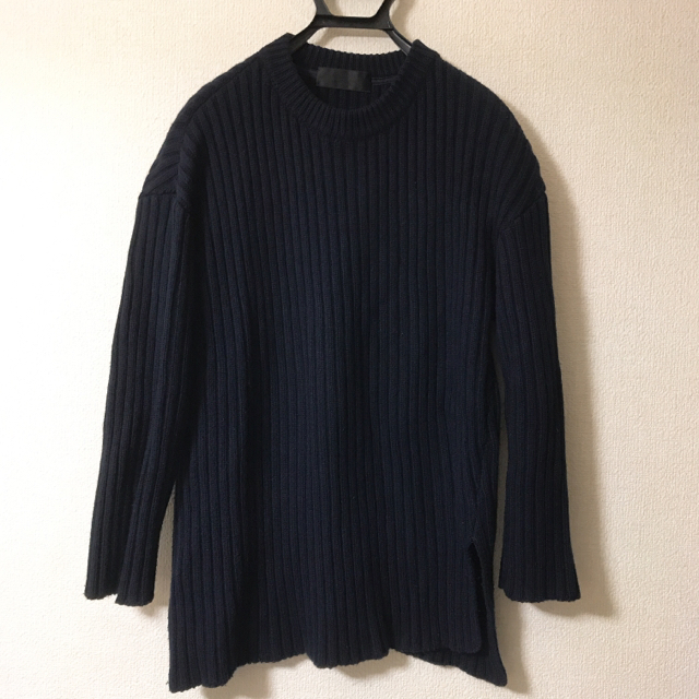 UNUSED(アンユーズド)のUNUSED 15AW 5G サイドスリットニット ネイビー サイズ0 レディースのトップス(ニット/セーター)の商品写真