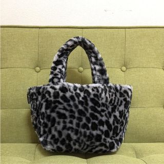 ルートート(ROOTOTE)のROOTOTE  レオパード柄 ファートートバッグ(トートバッグ)