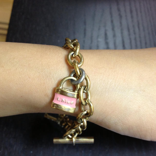 Chloe(クロエ)の♡クロエブレスレット♡ レディースのアクセサリー(ブレスレット/バングル)の商品写真