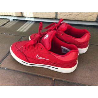 シュプリーム(Supreme)のNIKE supreme コラボスニーカー(スニーカー)