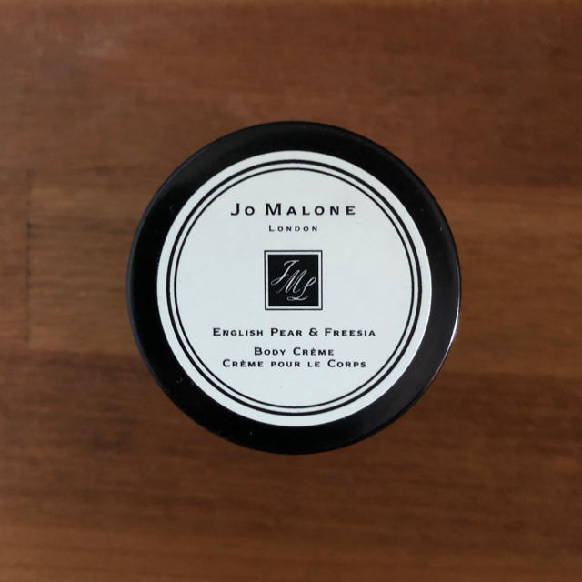 Jo Malone(ジョーマローン)の新品 未使用 ジョーマローン イングリッシュペアー&フリージア ボディクレーム コスメ/美容のボディケア(ボディクリーム)の商品写真