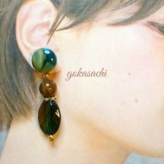 ブルー大理石×グラデーションビーズピアス(ピアス)