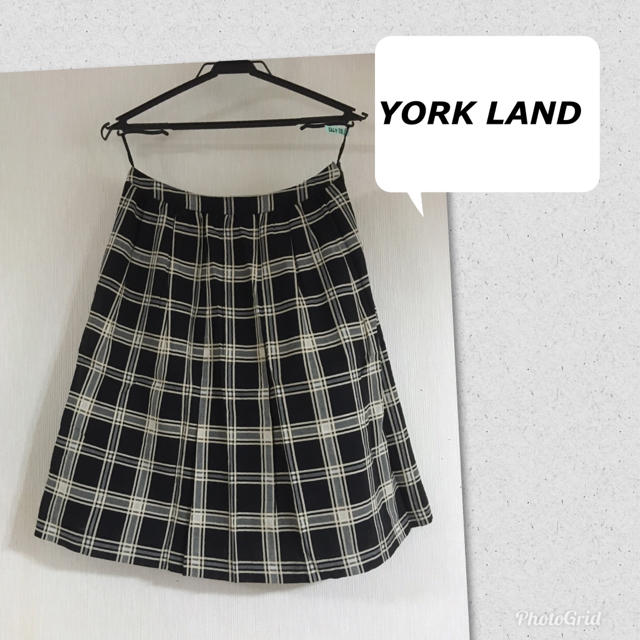 Yorkland(ヨークランド)のYORK LAND ヨークランド チェック 膝丈 スカート M クリーニング済み レディースのスカート(ひざ丈スカート)の商品写真