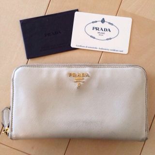 プラダ(PRADA)のPRADA サフィアーノ 長財布 (財布)