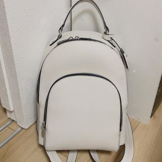 ザラ(ZARA)のZARA リュック(リュック/バックパック)