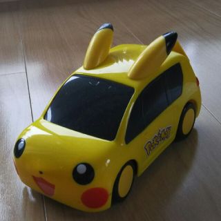 ポケモン(ポケモン)のピカチュウカー(ラジコン)(トイラジコン)