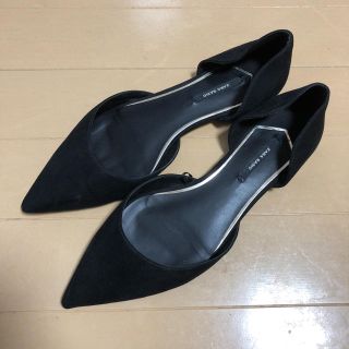 ザラ(ZARA)のフラットパンプス(バレエシューズ)